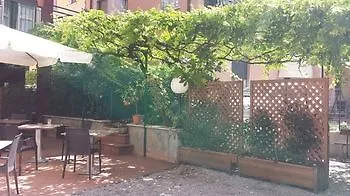 Capinera מלון גארדה